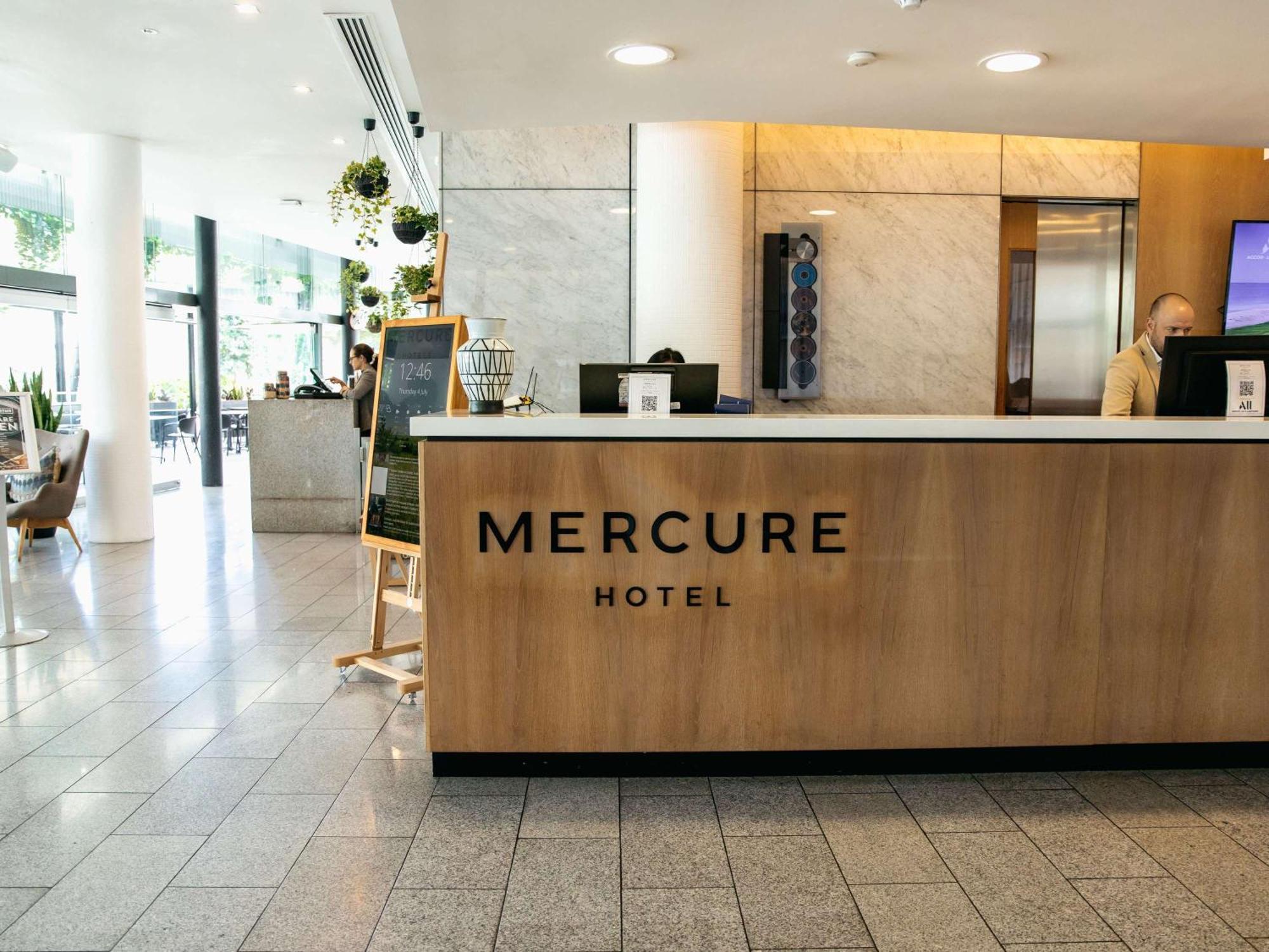 Mercure Brisbane Spring Hill Exterior foto